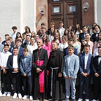 Krizma u Kelkheimu s đakovačko-osječkim pomoćnim biskupom